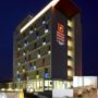 Breaking Business Hotel