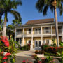 Sunshine Suites Resort