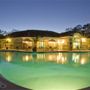 Mainsail Suites Hotel & Conference Center