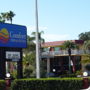 Comfort Inn & Suites at Tropicana Field