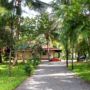 Palm Grove Service Villa