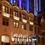 Hotel Cass - A Holiday Inn Express at Magnificent Mile