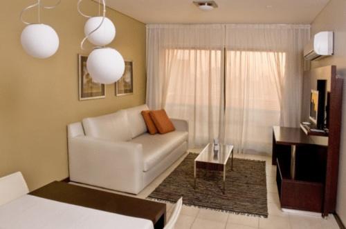 Hotel Cetro Real Condominium & Suites