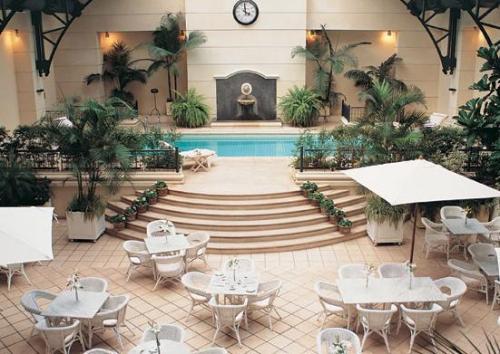 Отель Loi Suites Recoleta Hotel