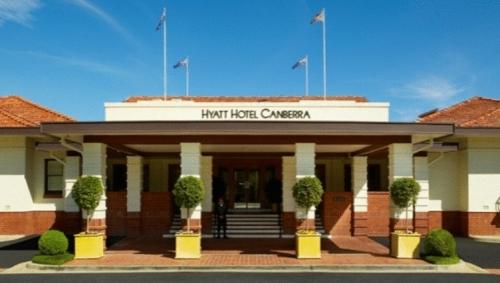 Отель Hyatt Hotel Canberra