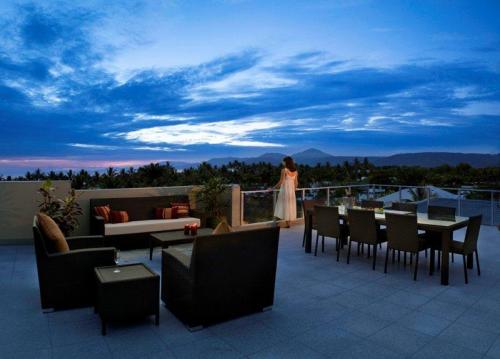 Отель Coconut Grove