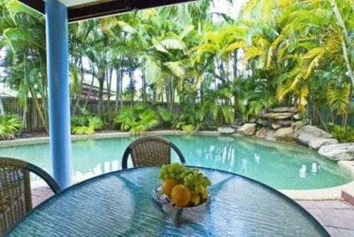 Отель Trinity Beach Pacific