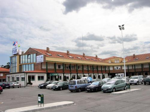 Отель Chateau La Roca