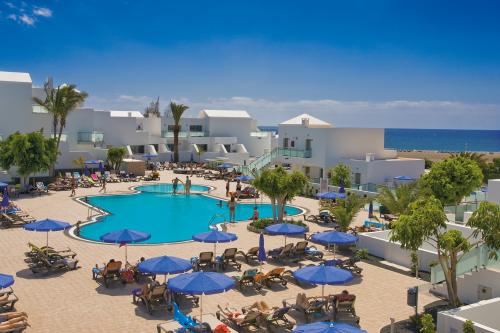 Отель Hotel Lanzarote Village
