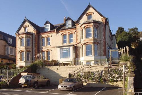 Отель The Dorchester Guest House