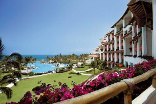 Отель Grand Velas All Suites & Spa Resort - All Inclusive