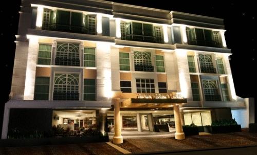 Hotel Crown Regency Hotel Makati