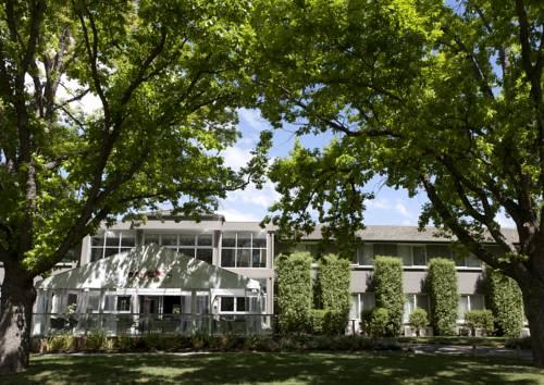 Фото отеля Forrest Hotel & Apartments, Canberra