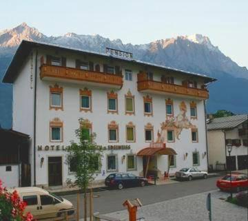 Фото отеля Hotel Almenrausch und Edelweiss, Garmisch-Partenkirchen