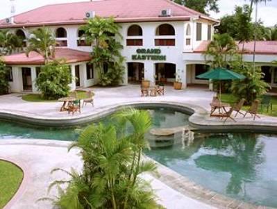 Foto von Grand Eastern Hotel, Labasa