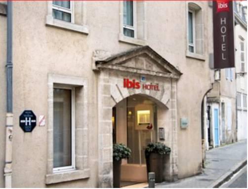 Фото отеля ibis La Rochelle Centre Historique, La Rochelle