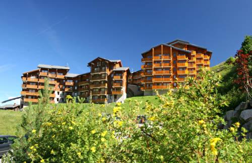 Фото отеля Pierre & Vacances Premium les Crets, Méribel Mottaret
