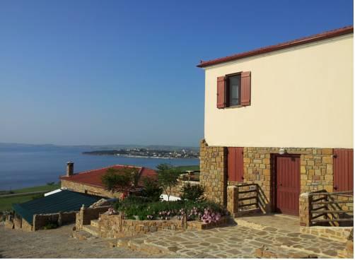 Фото отеля Ethaleia Hotel Apartments, Moudros