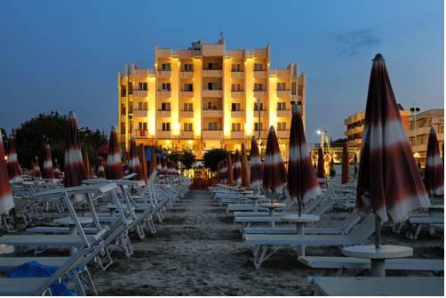 Photo of Hotel Life, Rimini