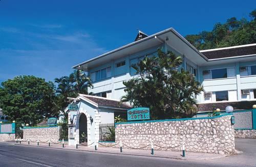 Фото отеля Doctors Cave Beach Hotel, Montego Bay