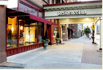 Фото отеля Residence Inn by Marriott Cleveland Downtown, Cleveland (Ohio)